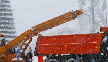 Службы ЖКХ приступили к уборке снега в Беларуси