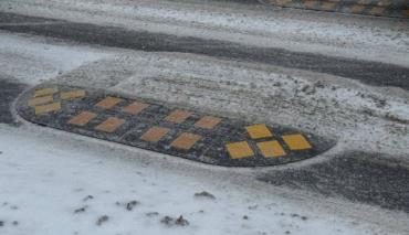 Умные неровности заставляют водителей снижать скорость